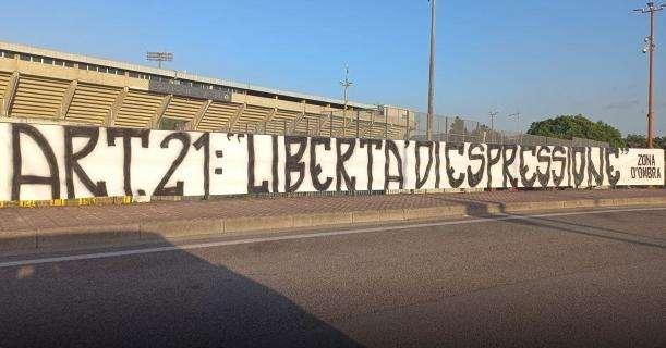 NEWS TB: Stadio Vigorito, un nuovo striscione invoca la "Libertà di espressione" richiamata dall'articolo 21