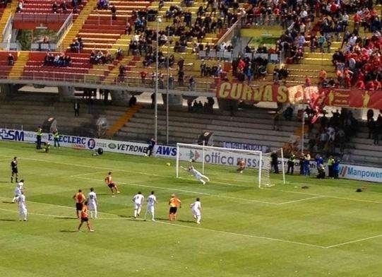 SEGUI IL NS. LIVE: BENEVENTO - SPAL 2-0.....(7' pt. Pintori rig. 43'st. Cipriani)..FINALE