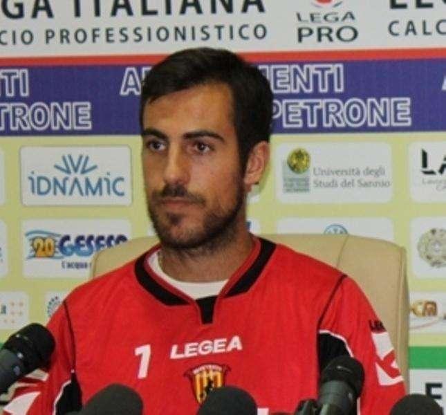 B-Side, L'altro lato del calciatore...MARCO MANCOSU..."Il mago"