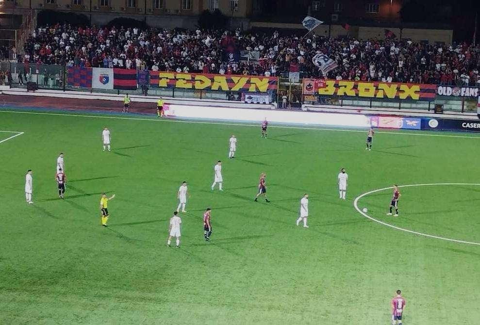 Termina a reti bianche il derby tra Casertana e Benevento. Strega poco cinica.  Palo di Ferrante