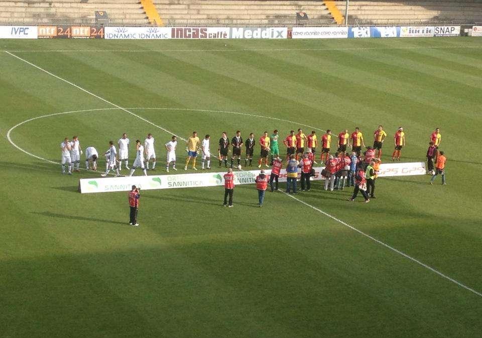 LIVE SCORE:BENEVENTO-PAGANESE 2-0....(10' Mancosu rig. 17'st. Marchi)....FINALE...in diretta dal "Ciro Vigorito" di Benevento