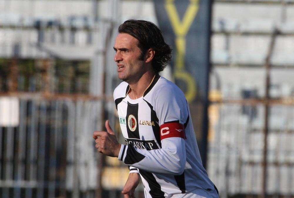 Cremonese, piace l'ascolano Sommese