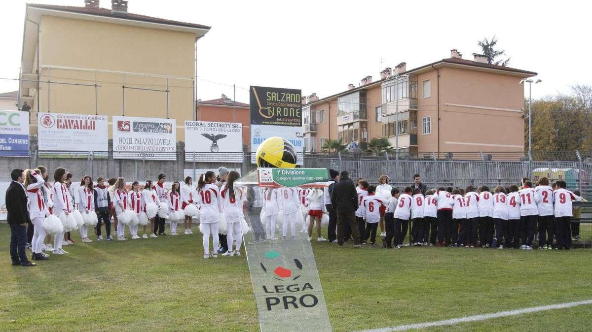 Uova pasquali di traverso per Pro Patria e Savona
