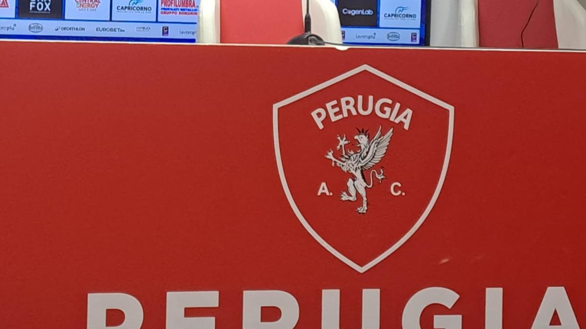 Perugia, emergenza in difesa: con il gruppo si allena Amoah Foah-Sam