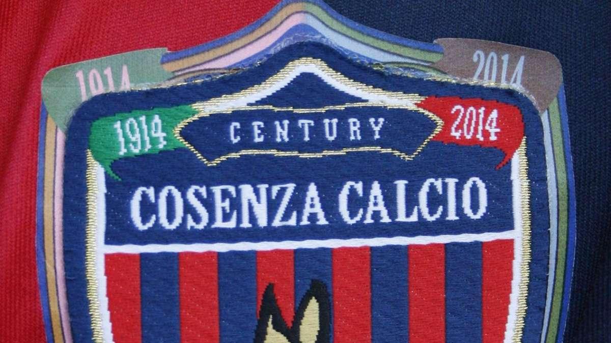 Cosenza, il ds Meluso: "Mercato? Poche operazioni. Ecco i ruoli che ricerchiamo"