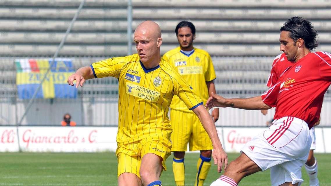 Hellas Verona, Hallfredsson piace al Frosinone