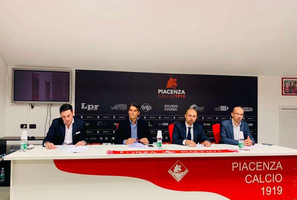 Piacenza, Manzo: "Un onore essere qui, darò tutto me stesso"