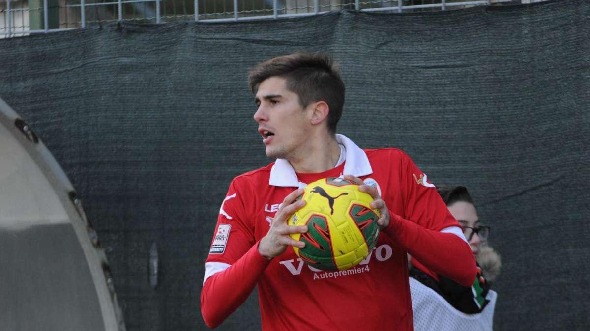 Calciomercato h24, tutte le ufficialità: Ravenna-Marchi, Como-Walker
