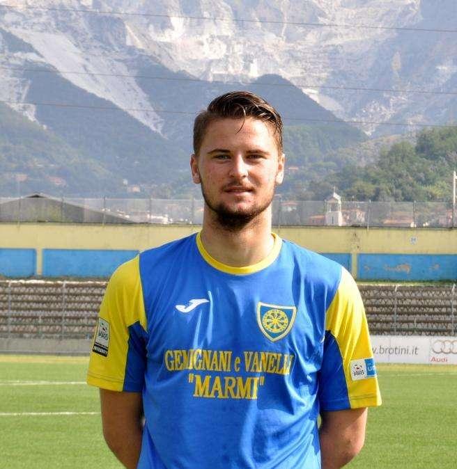 Pontedera, vicino il rinforzo tra i pali 