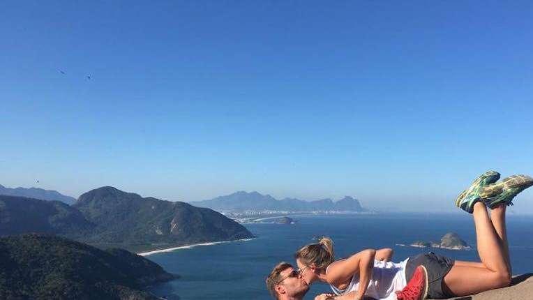 Caio De Cenco ❤ Clara Sampaio