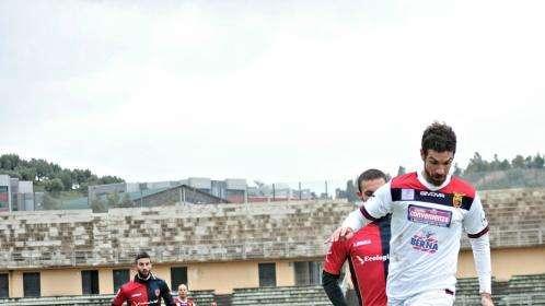 Siracusa, presa una punta di Lega Pro