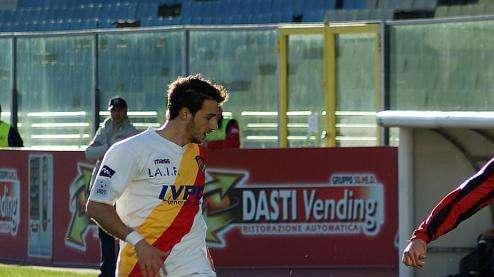Arzachena, presi un difensore e un attaccante dalla Serie D