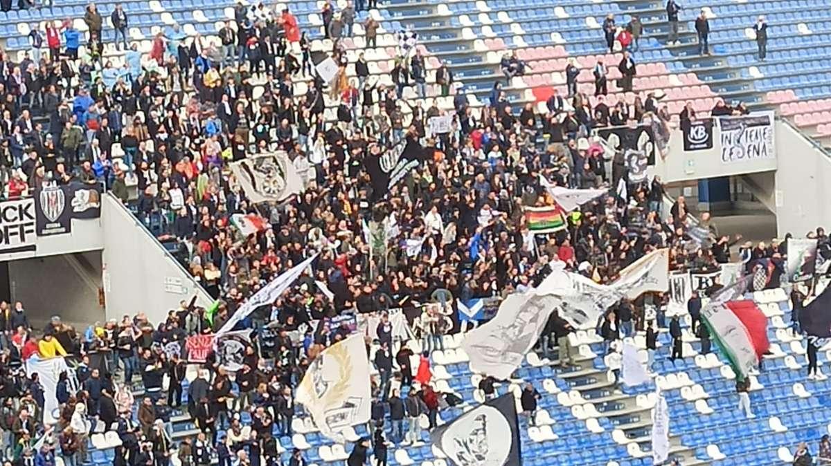 Cesena, oltre 600 tifosi a Lecco per la semifinale d'andata dei playoff