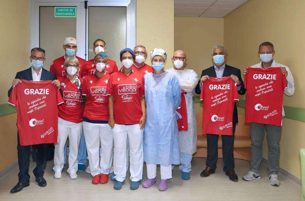 L'omaggio del Piacenza Calcio alla Terapia intensiva dell'ospedale