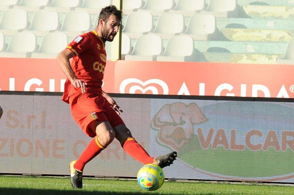Calciomercato h24, tutte le ufficialità: Favalli alla Reggiana