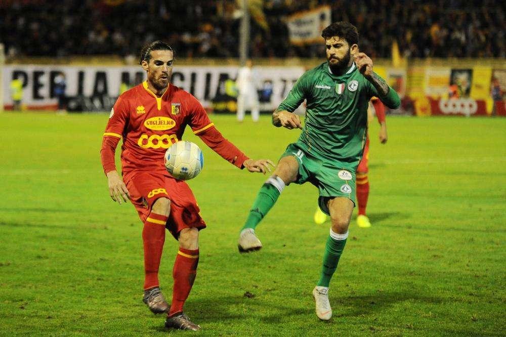 NOTIZIA TC - Avellino, interesse del Lecco per Diego Albadoro 