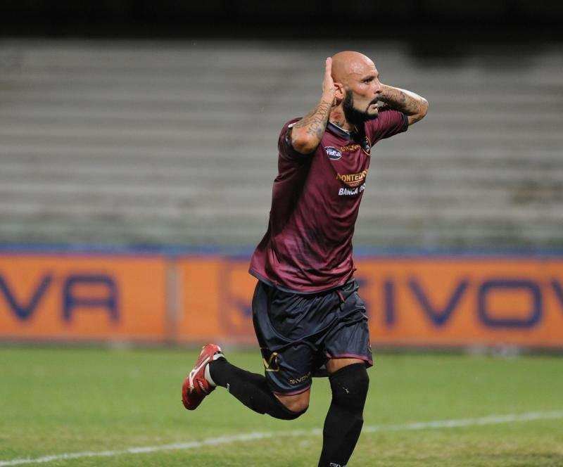 L'ex bomber Ciro Ginestra allenerà in Serie D