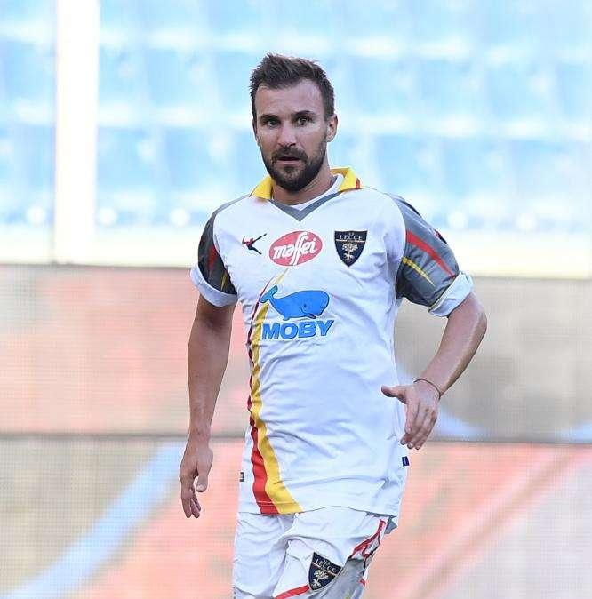 Calciomercato h24, tutte le ufficialità: Nossa e Vitofrancesco al Rende