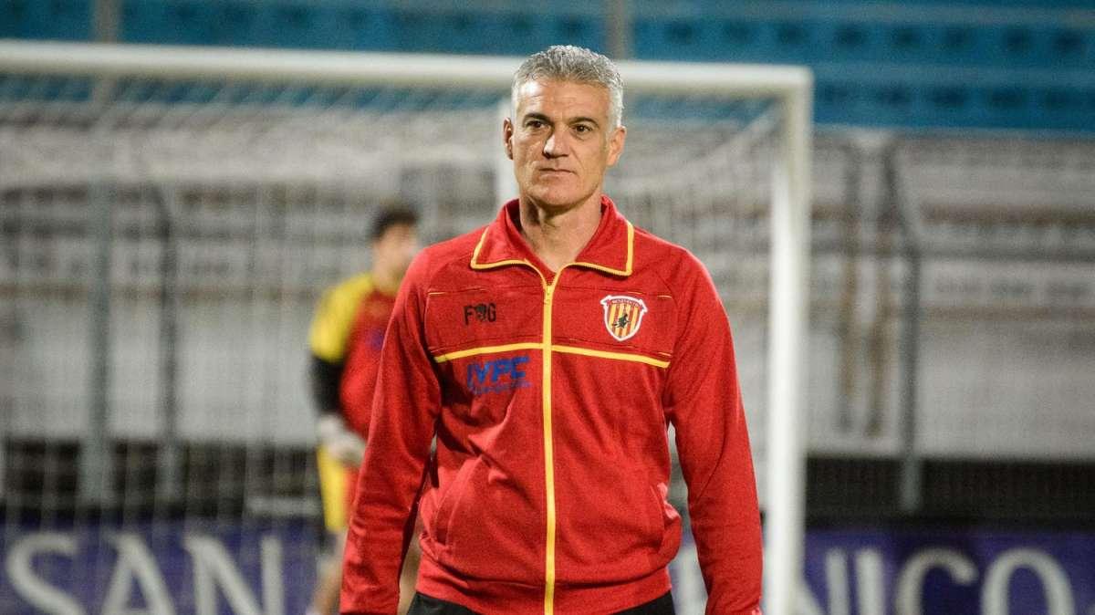 Benevento, Auteri resta ma lo staff no: Cassia e Di Mauro ai saluti