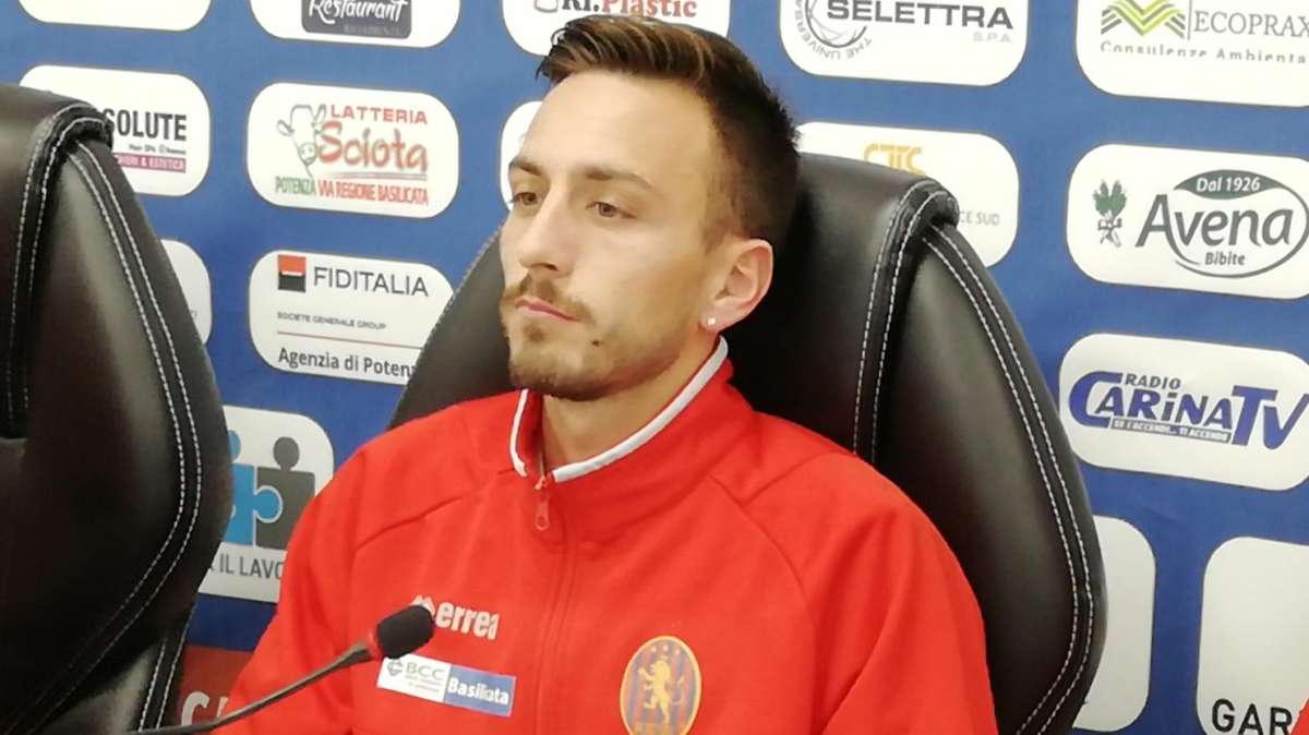 NOTIZIA TC - Latina e Lecco mettono nel mirino Bacio Terracino
