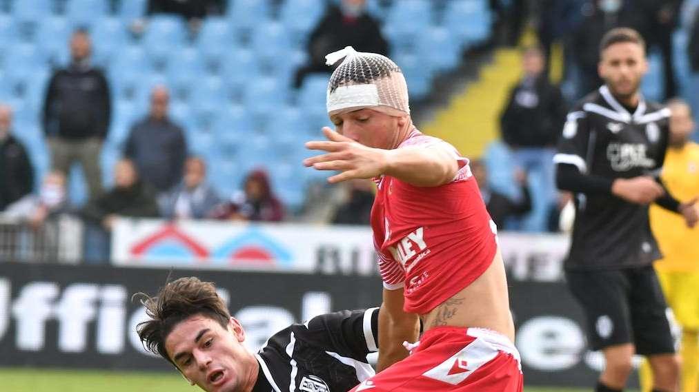 Corriere Adriatico: "I due bomber pezzi pregiati"
