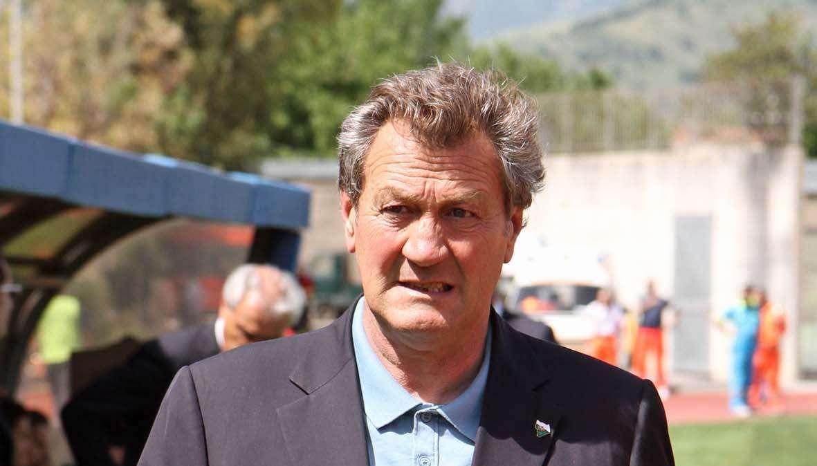 Carrarese, per l'ex mister Iaconi una panchina in B