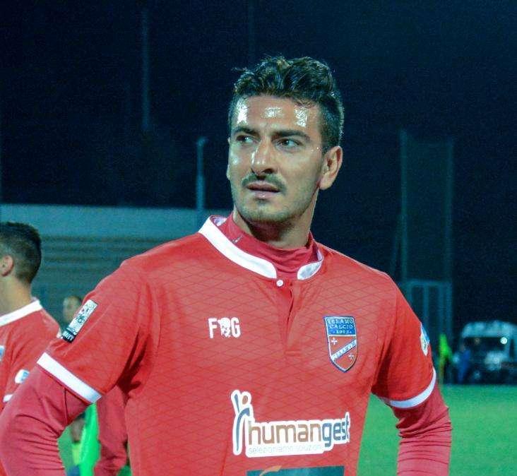 Croce: "Mi piacerebbe giocare a Taranto"