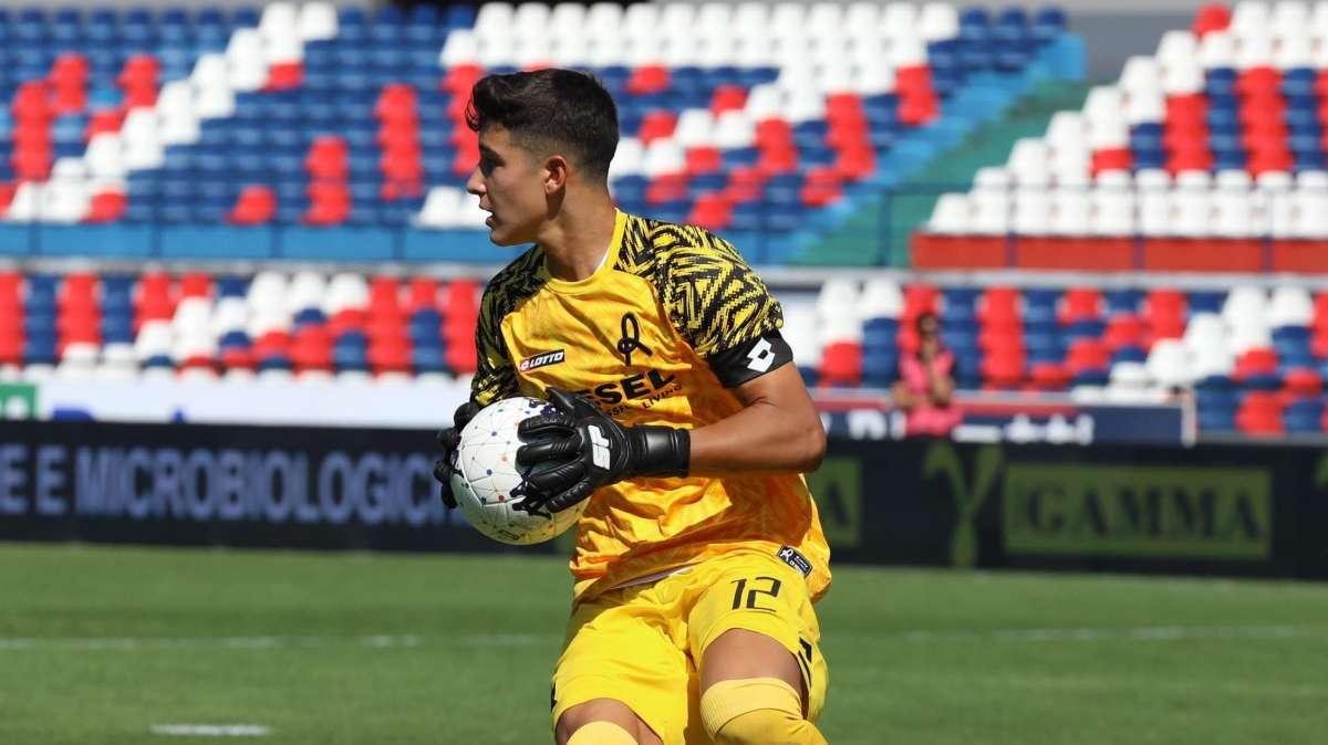 Triestina, contatti con la Feralpisalò: nel mirino il portiere Pizzignacco