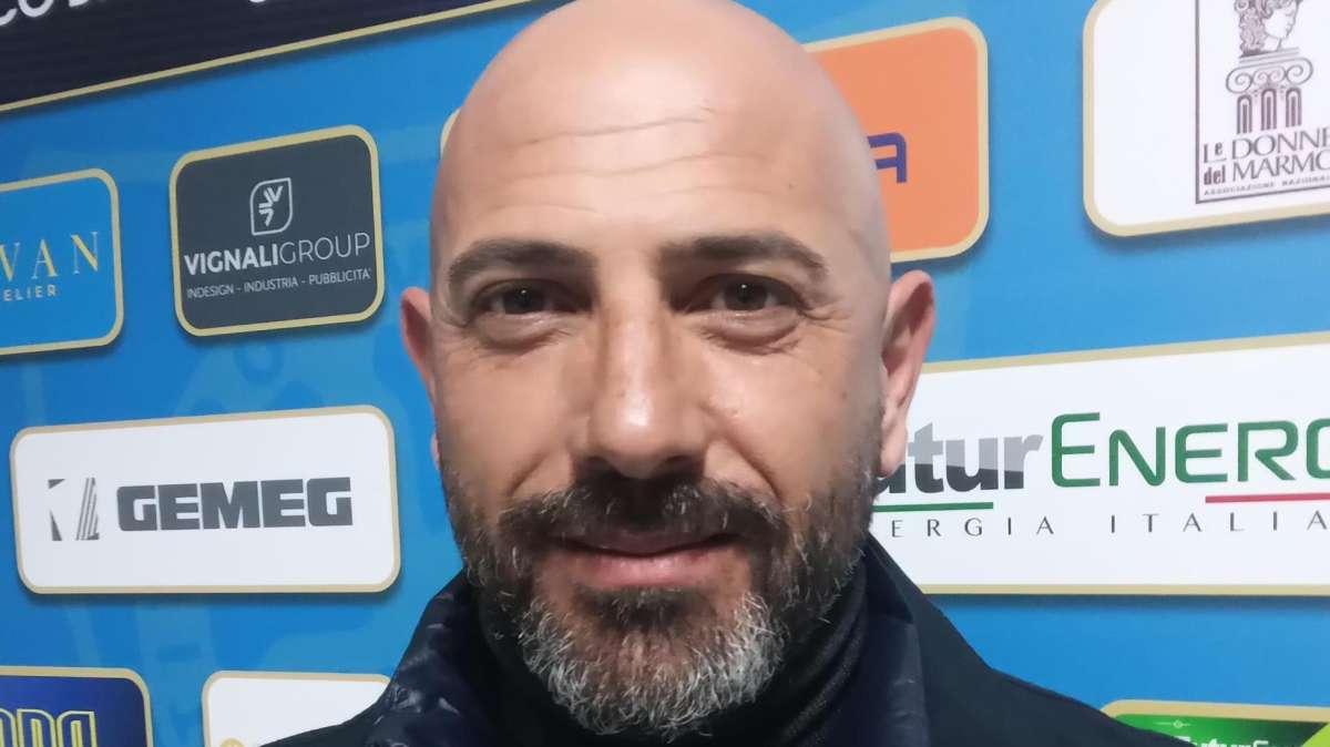 Carrarese, Calabro: "Benevento? Al ritorno ha fatto più punti dell'Avellino"