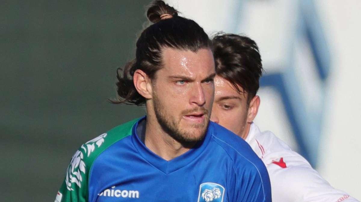 Trapani, Carraro al 45': "Gol su punizione? Ci alleniamo tanto su questi aspetti"
