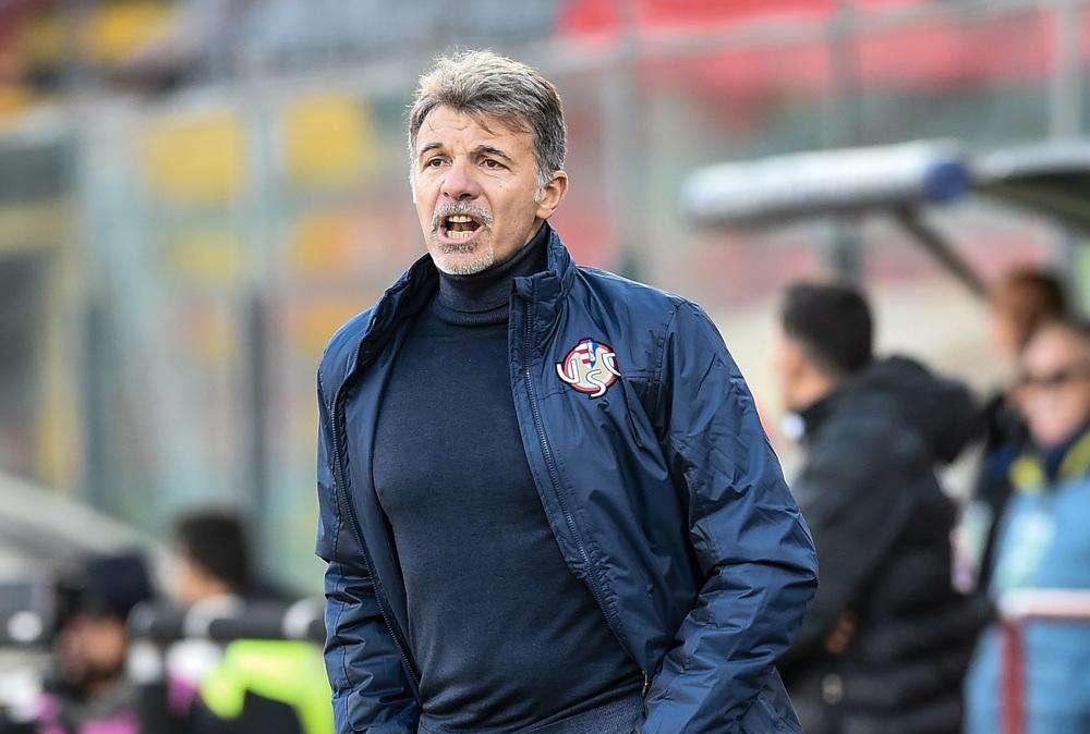 Bari, per la panchina contatti col tecnico Marco Baroni