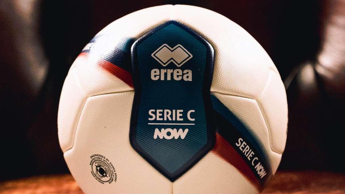 Giudice Sportivo, ammenda per 10 club. Inibizioni per 5 dirigenti