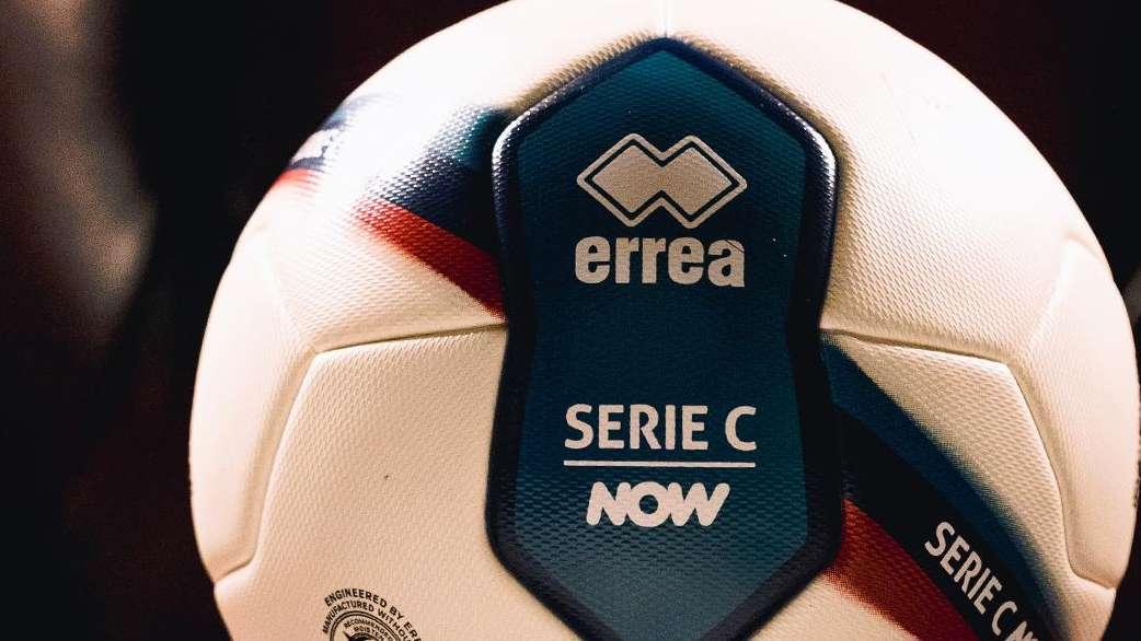Casarano, domenica premiazione con Coppa LND: poi la festa rossazzurra