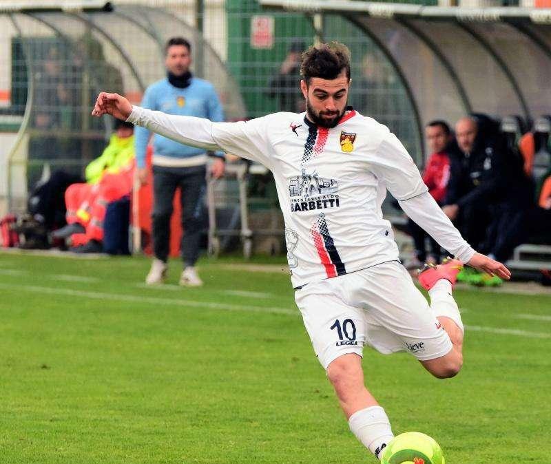 Racing Fondi, due svincolati per l'attacco