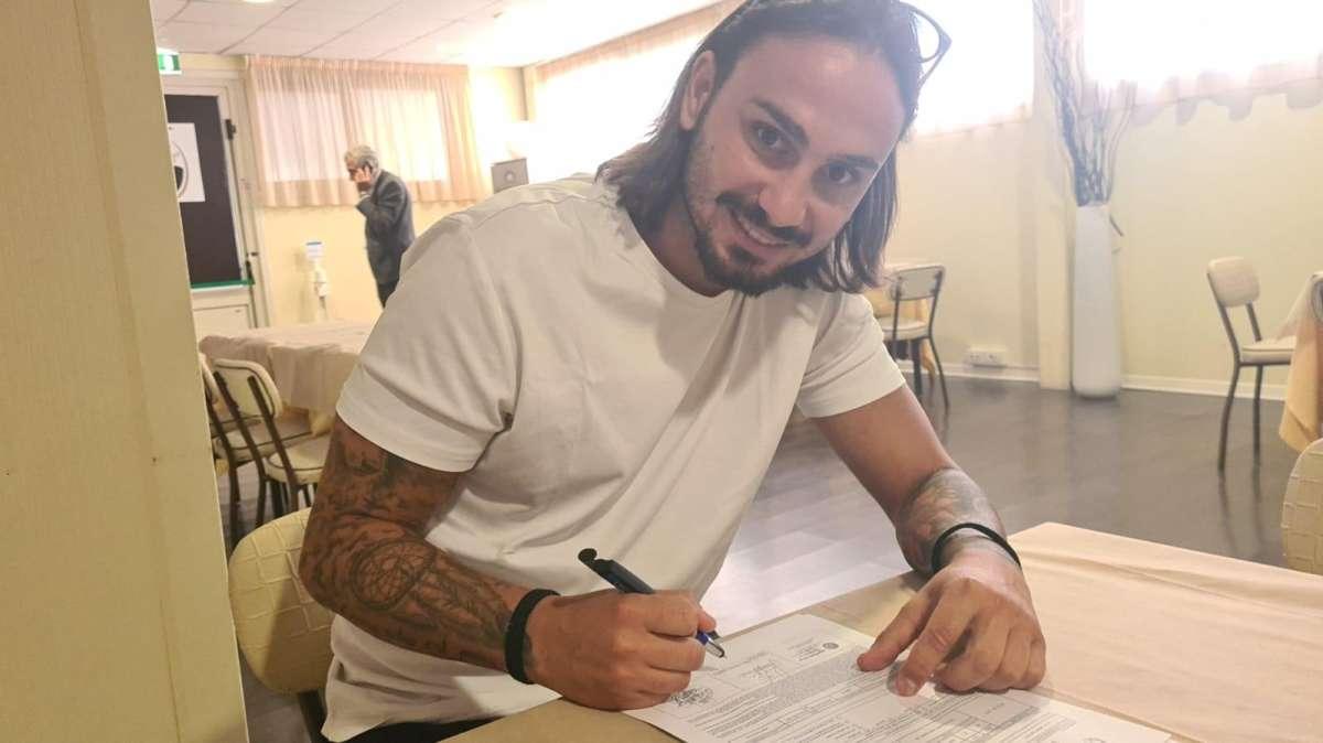 FOTONOTIZIA TC - Siena, ecco la firma di Silvestri: triennale per lui