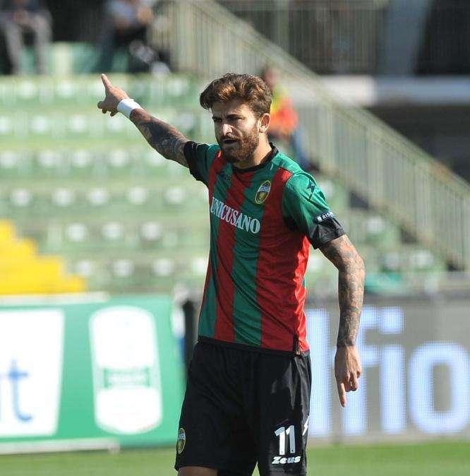 Avellino, primo allenamento per Albadoro. Aggregati altri tre 