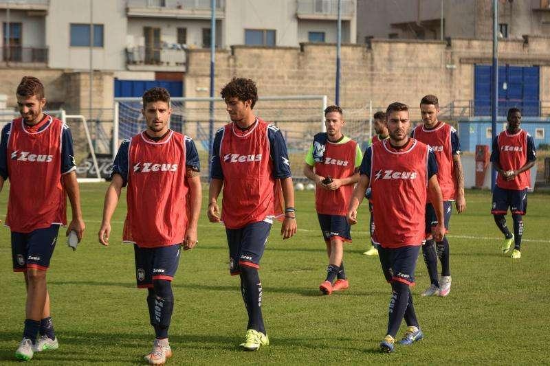 Crotone, un tris di giovani verso la Lega Pro