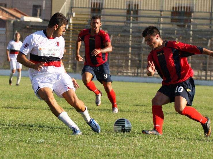 2^ Divisione, le due aquile rossoblù non si beccano: pari tra L'Aquila e Milazzo