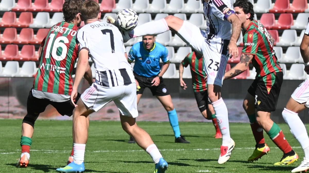 Garetto:  "A Trento con grandi motivazioni. Voglio disputare campionato importante"