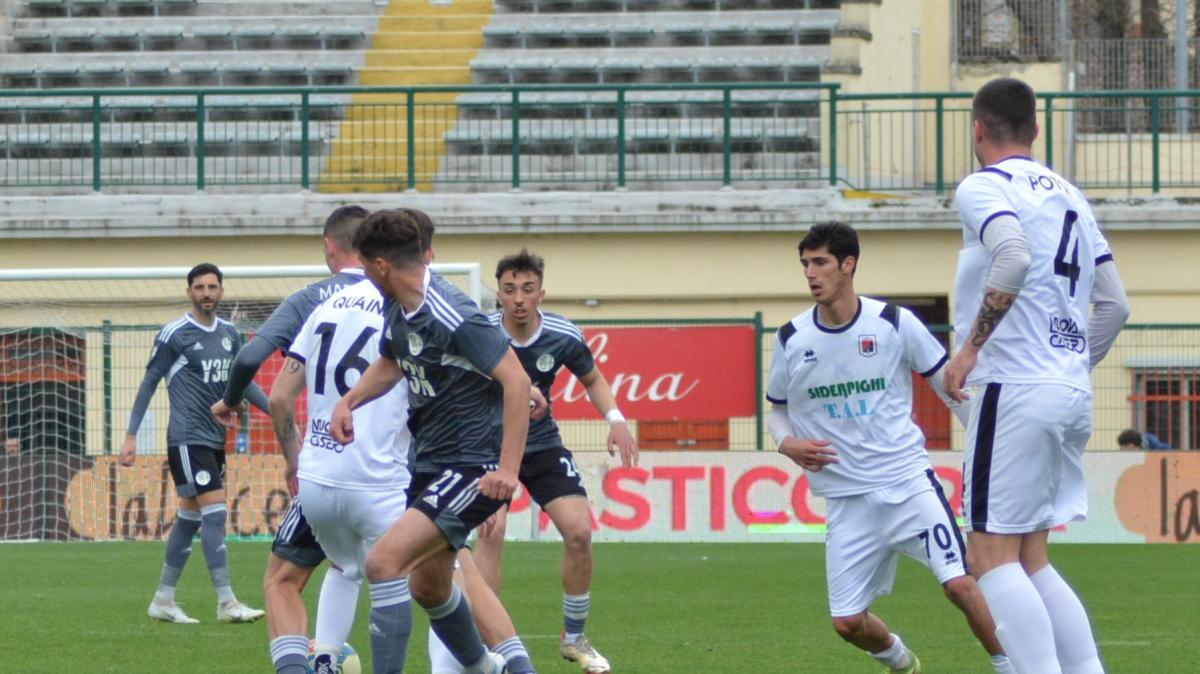 Catania, scambio in vista con la Juve Stabia: Quaini-Buglio