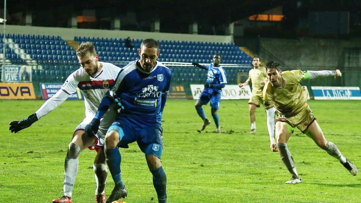 Legnago, mister Colella spinge per avere il fedelissimo Mendicino