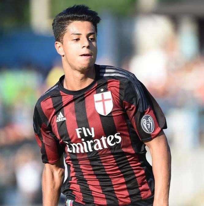 NOTIZIA TC - Reggina, Mastour ha firmato. Contratto al 2022
