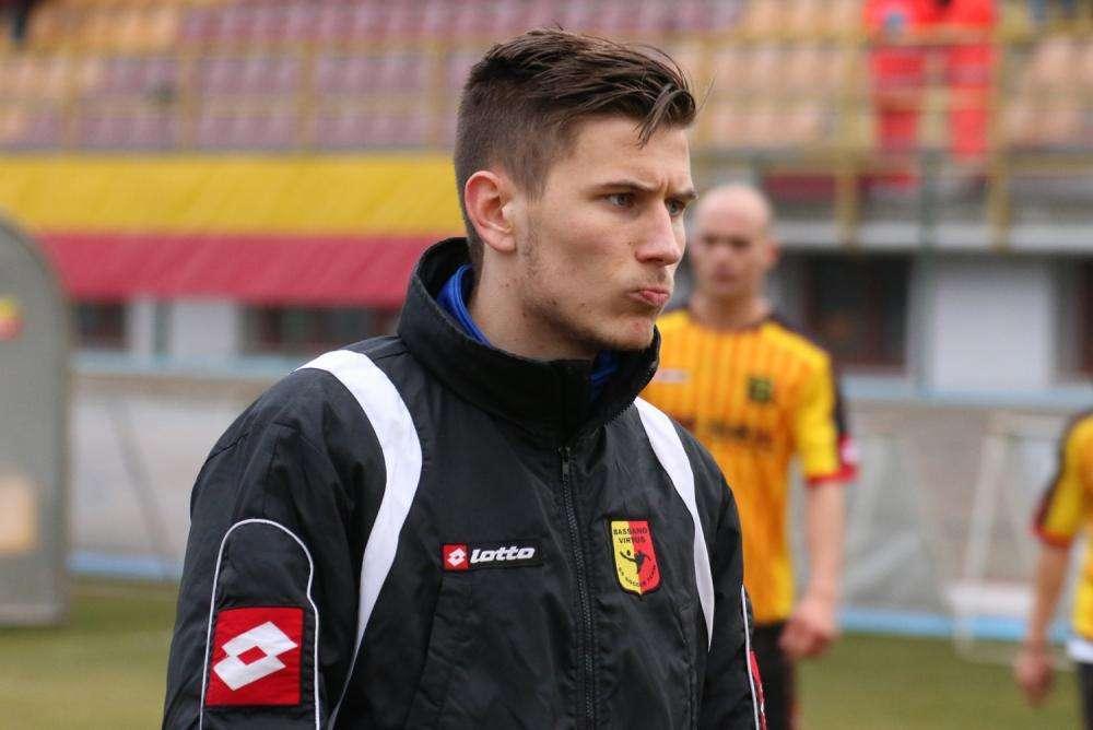 Robur Siena, vicino il difensore Filippo Stevanin