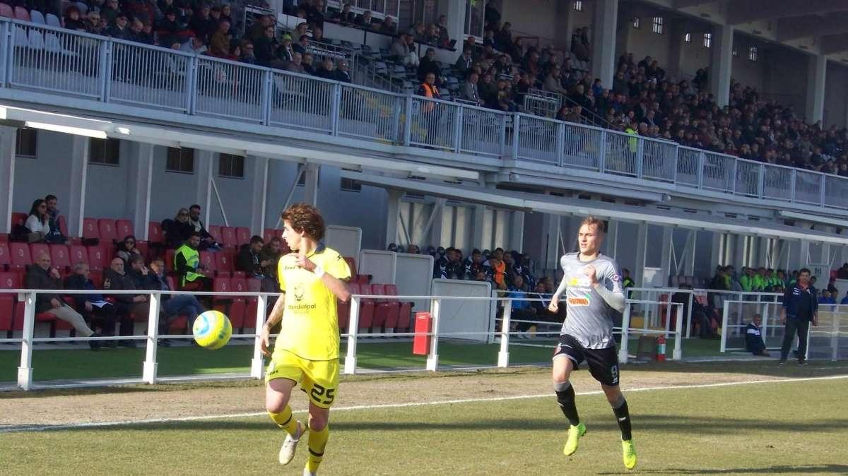 Juve Stabia, per la difesa piace il terzino sinistro Trillò