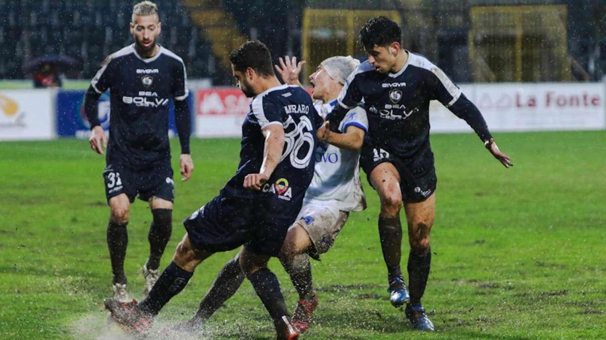 Sorrento, Cuccurullo: "Affronteremo il Crotone alla nostra maniera"