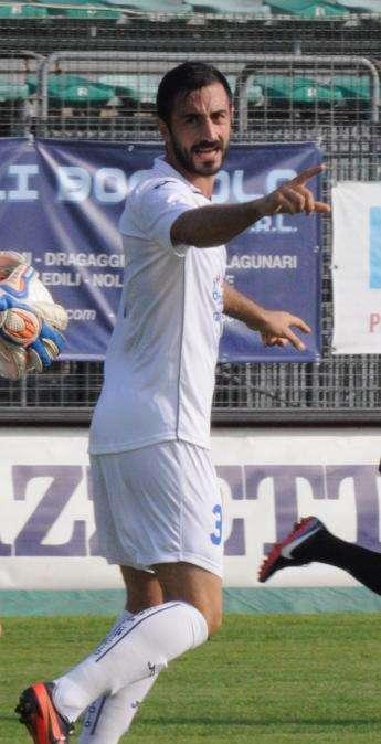 Catania, un difensore verso la Serie B