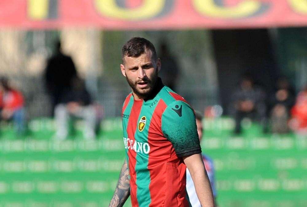 Livorno, per il centrocampo si avvicina Daniele Altobelli