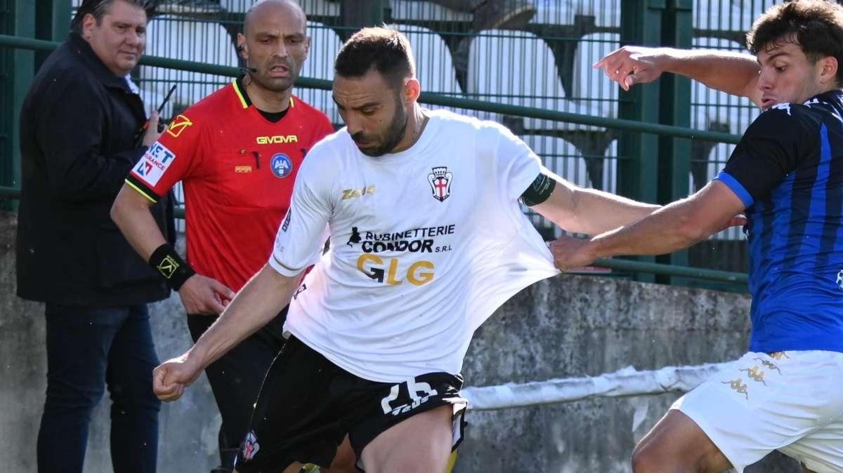 Pro Vercelli, Comi fa gola a diversi club: sondaggi di Perugia e Foggia