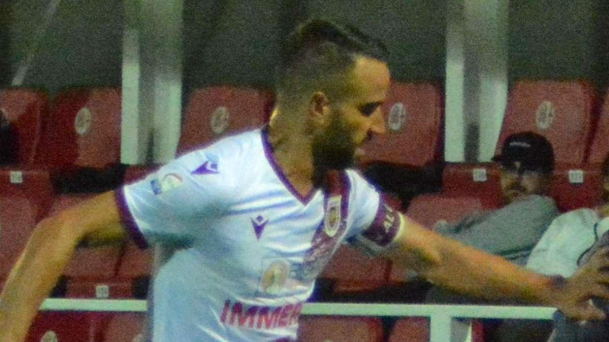 Luciani: "Arezzo, tifo per la tua B. Io a casa dopo 483 presenze: dov'è la meritocrazia?"