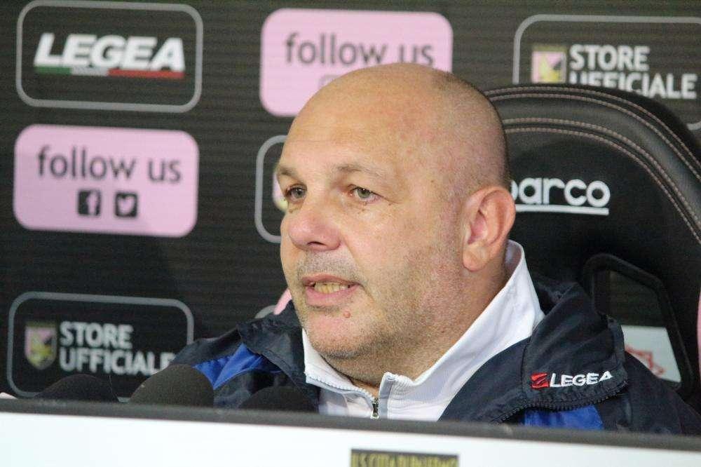 TC - Tedino pronto a tornare in panchina in B. Con la J.Stabia sullo sfondo